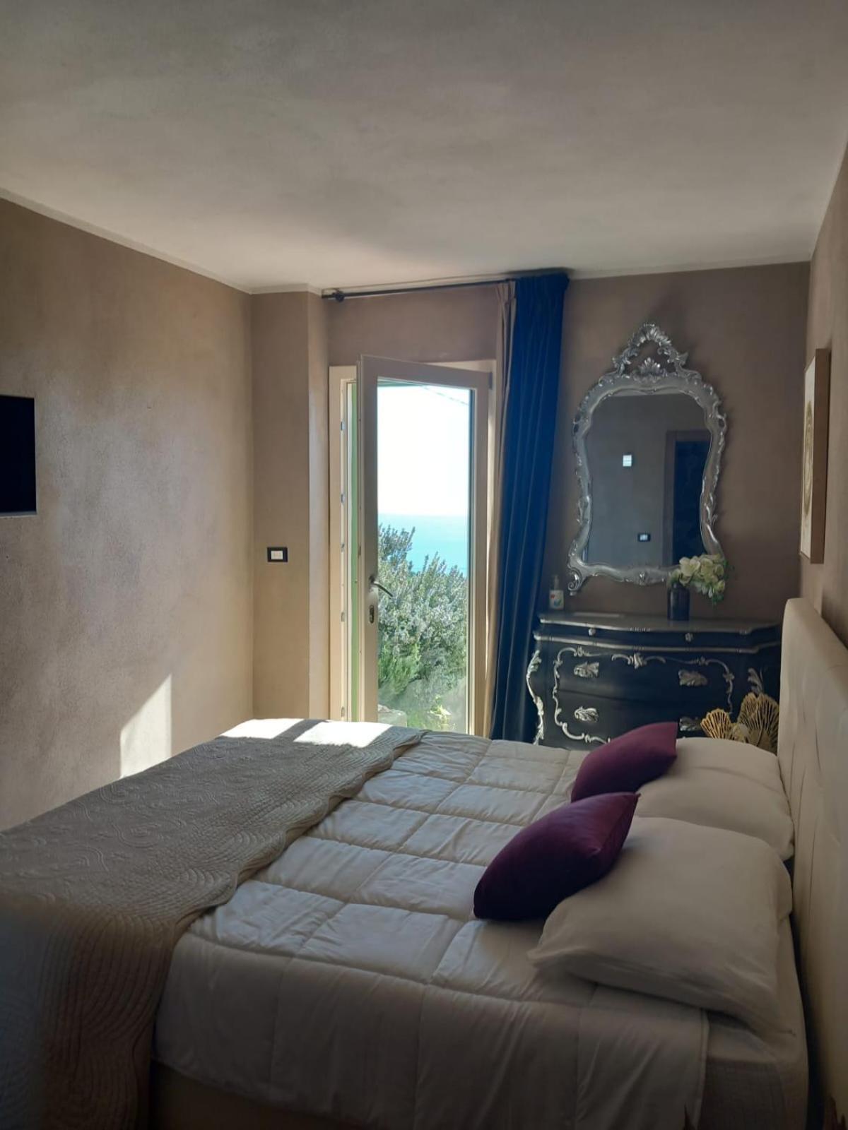 Dolci Risvegli Appartamento Vista Mare Ventimiglia Quarto foto